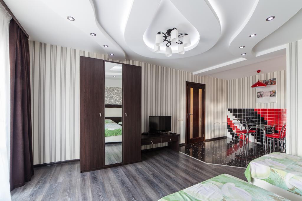 Home Comfort Livoberezhna Iec Kiev Dış mekan fotoğraf