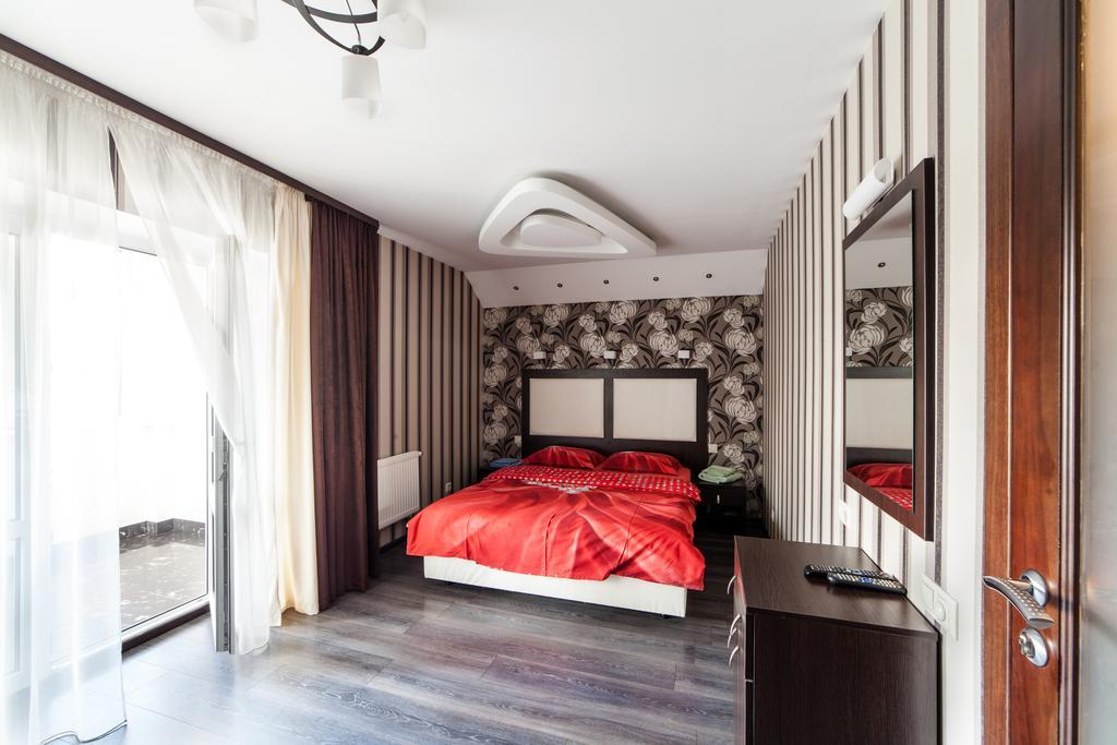 Home Comfort Livoberezhna Iec Kiev Dış mekan fotoğraf