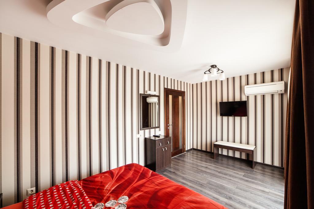 Home Comfort Livoberezhna Iec Kiev Dış mekan fotoğraf