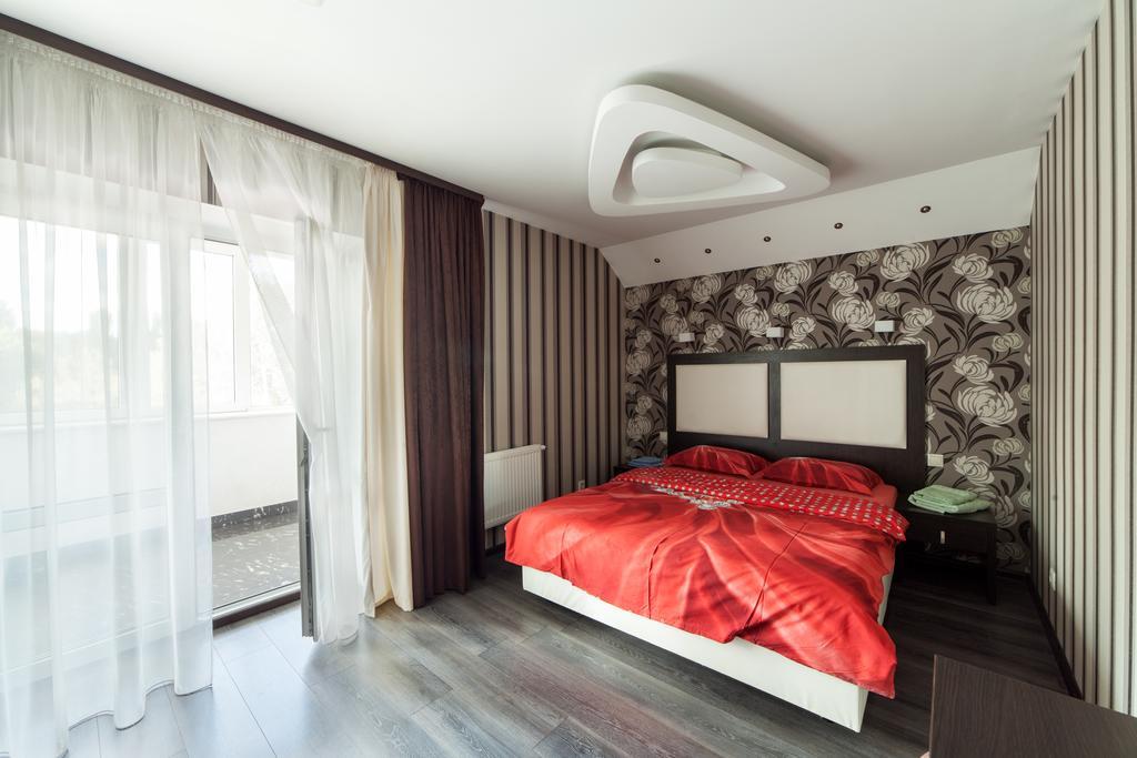 Home Comfort Livoberezhna Iec Kiev Dış mekan fotoğraf