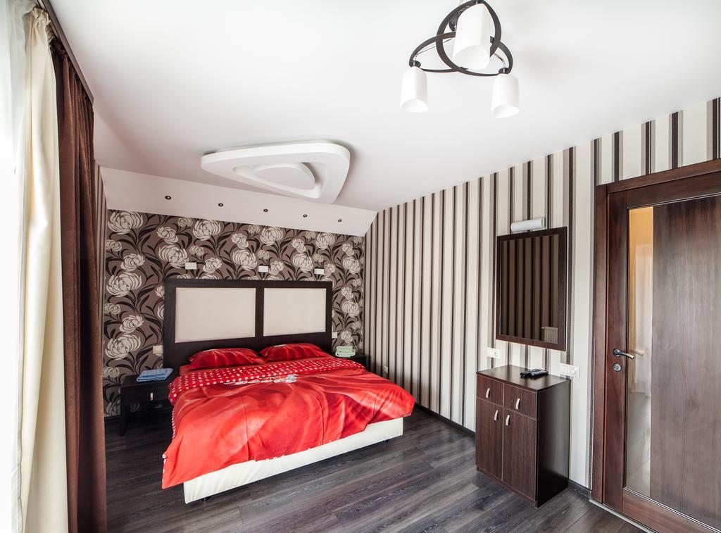 Home Comfort Livoberezhna Iec Kiev Dış mekan fotoğraf