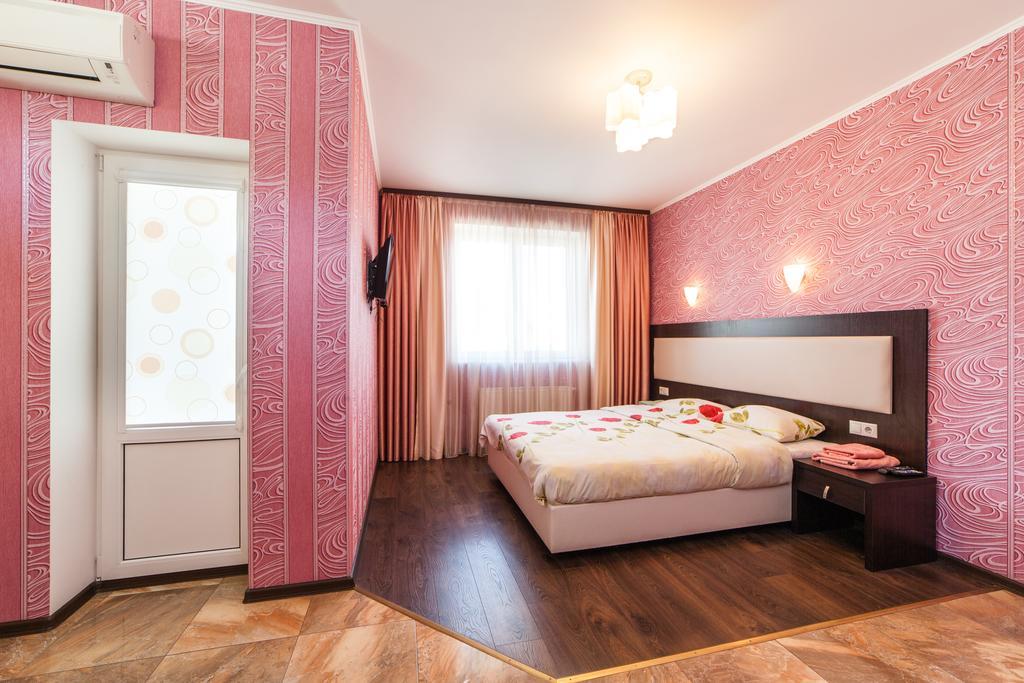 Home Comfort Livoberezhna Iec Kiev Dış mekan fotoğraf