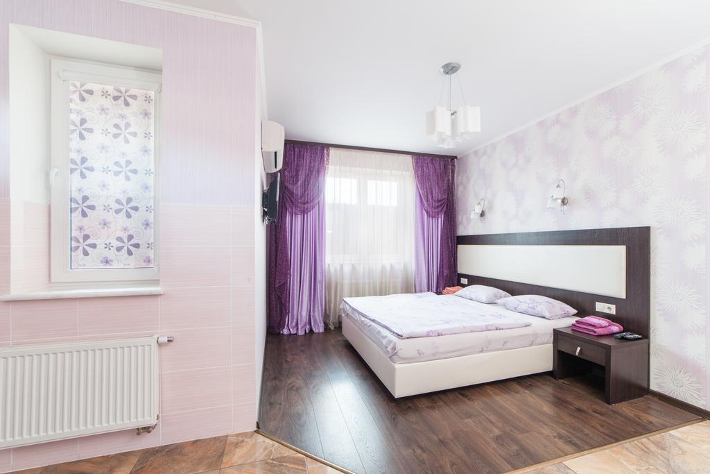 Home Comfort Livoberezhna Iec Kiev Dış mekan fotoğraf