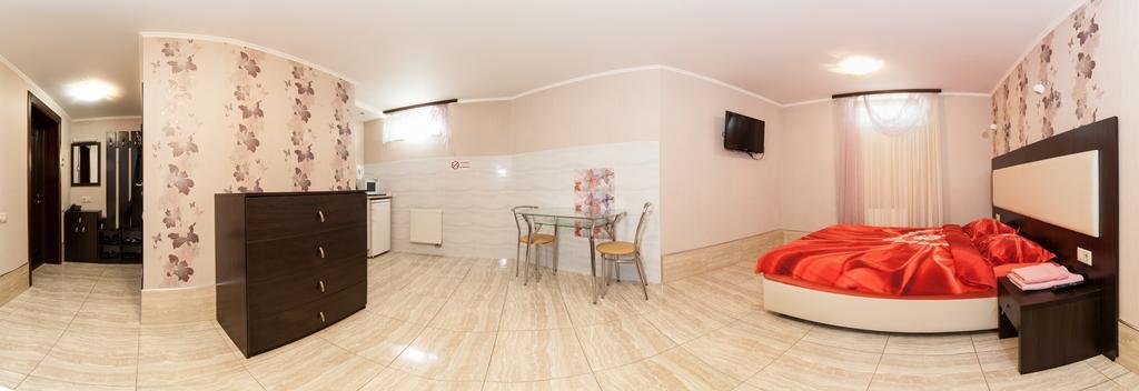 Home Comfort Livoberezhna Iec Kiev Dış mekan fotoğraf