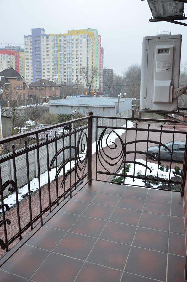 Home Comfort Livoberezhna Iec Kiev Dış mekan fotoğraf