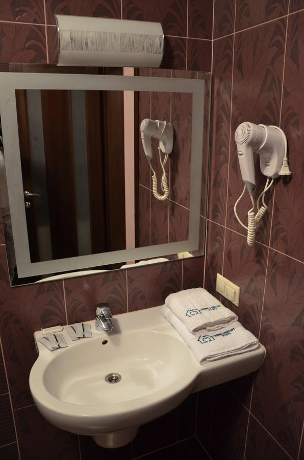 Home Comfort Livoberezhna Iec Kiev Dış mekan fotoğraf