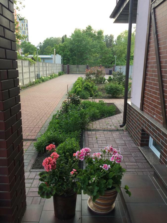 Home Comfort Livoberezhna Iec Kiev Dış mekan fotoğraf