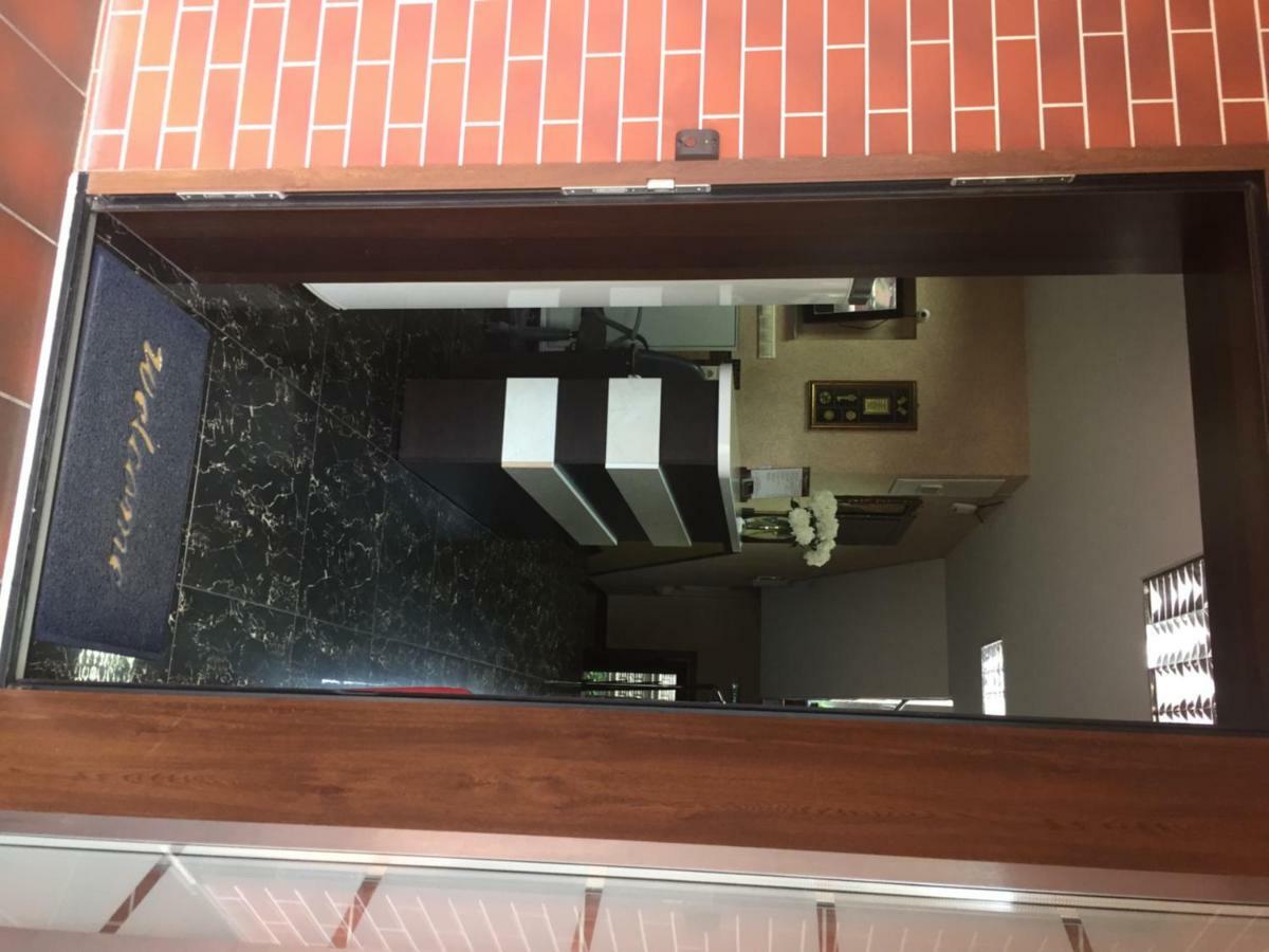 Home Comfort Livoberezhna Iec Kiev Dış mekan fotoğraf